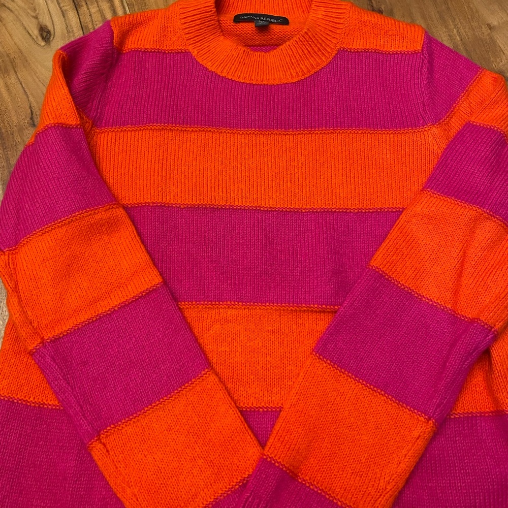 Banana republic sweater